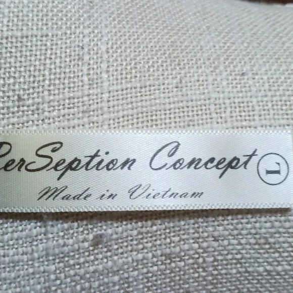 NEW Cute PerSeption Concept Top Size Large - Picture 10 of 12